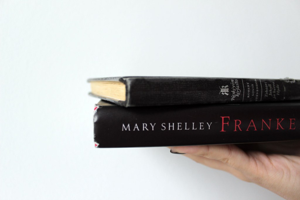 5 karmivaa tarinaa Halloween-lukemiseksi