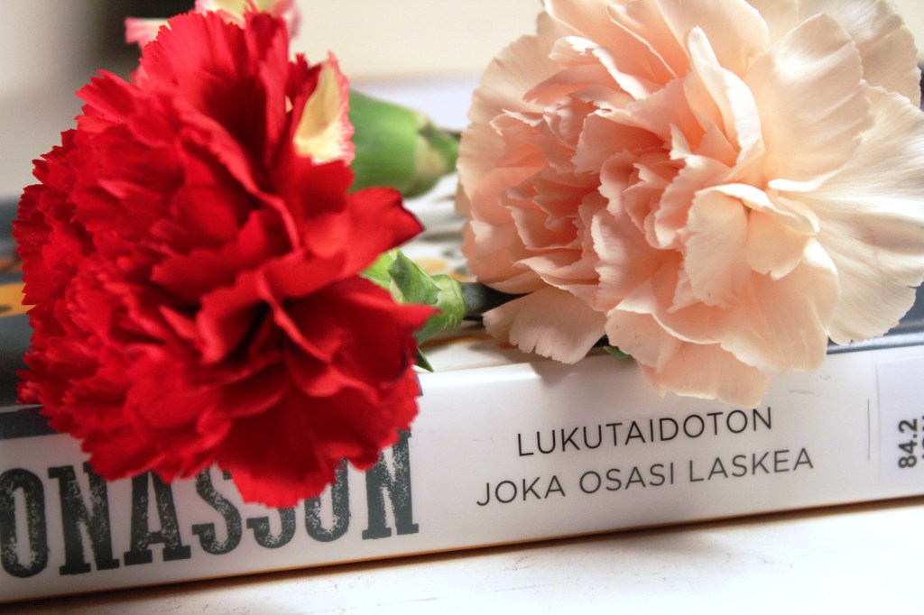 Jonas Jonasson: Lukutaidoton joka osasi&nbsp;laskea