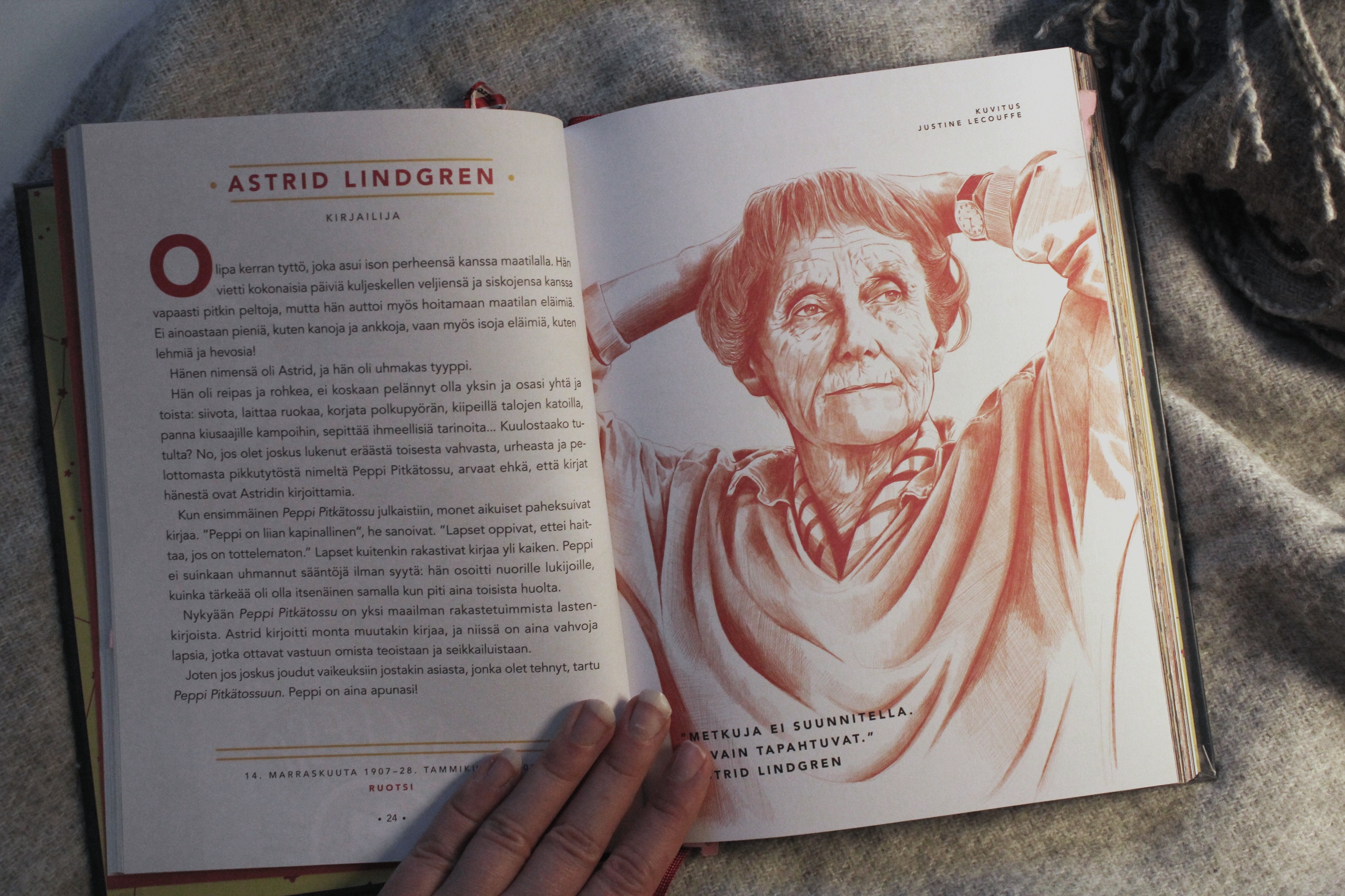 Iltasatuja kapinallisille tytöille (1)