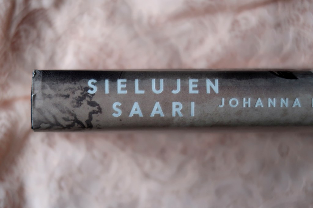 Johanna Holmström: Sielujen&nbsp;saari