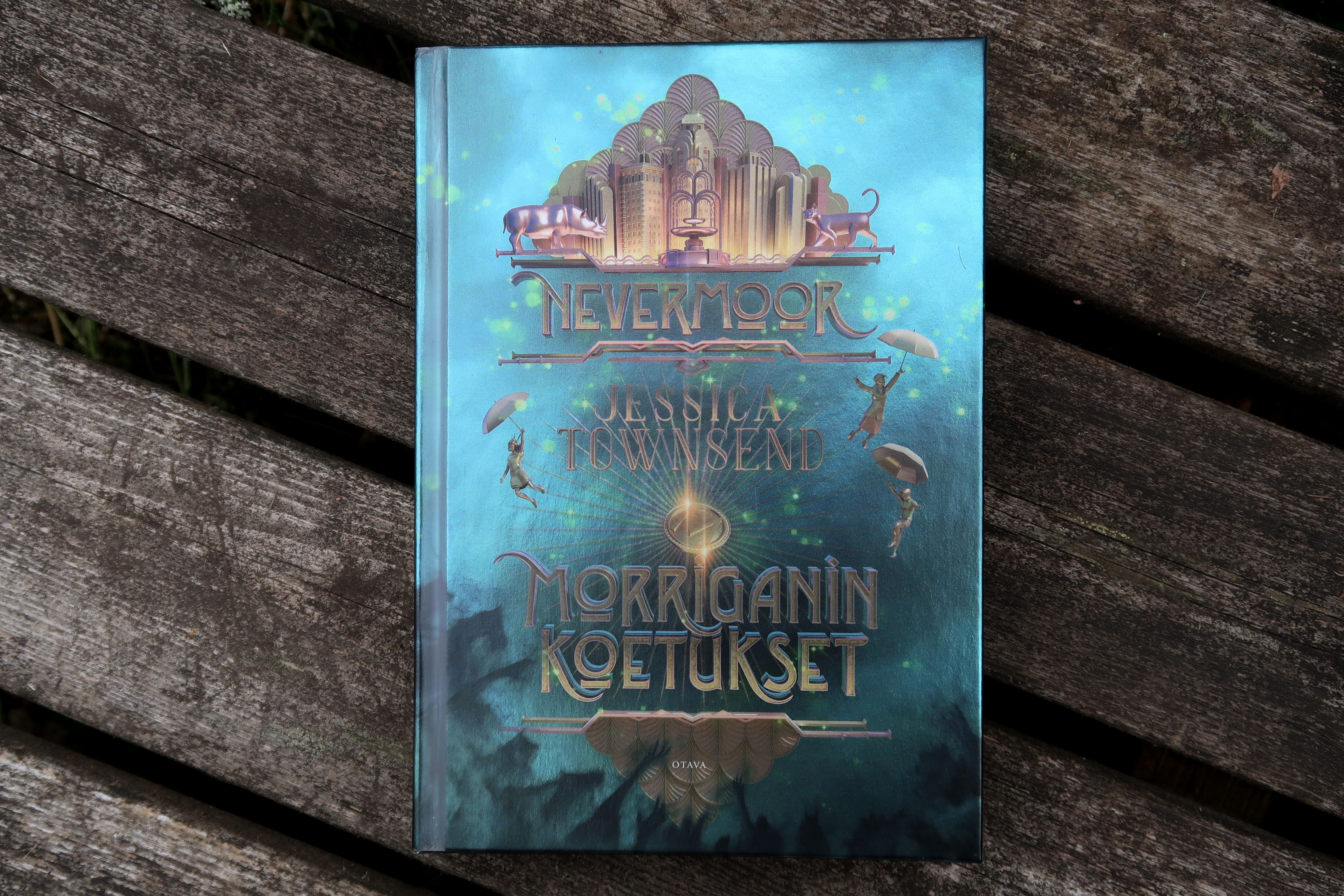Nevermoor (2)
