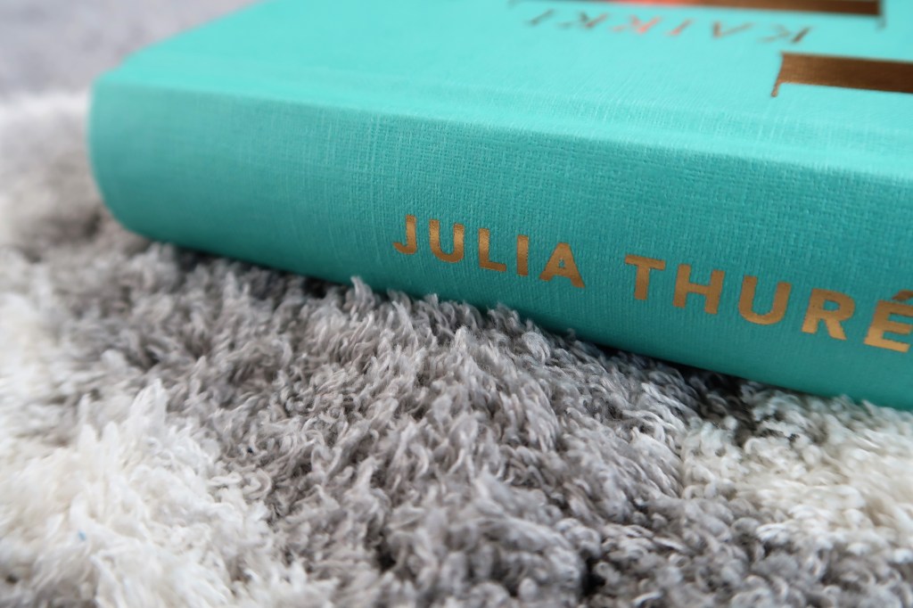 Julia Thurén: Kaikki rahasta – Näin säästin kymppitonnin&nbsp;vuodessa