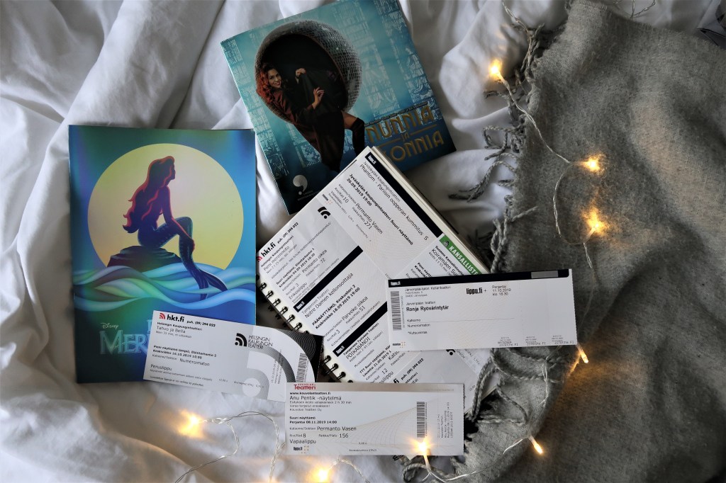 Kävin teatterissa tänä vuonna yli 30 kertaa – Jaa oman teatterivuotesi huippuhetket #Esirippu2019-haasteessa