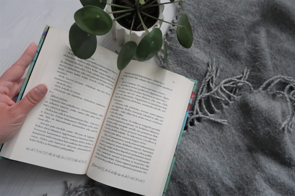 Miten annan tähtiarvioita? – Nyt paljastan, millainen on viiden tähden&nbsp;kirja