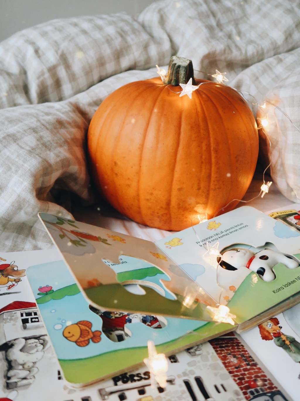 Kun lastenkirjat laajenevat nettiin, saa lukukokemus aivan uusia ulottuvuuksia: Kirjoja ei välttämättä voi lukea enää istuen!